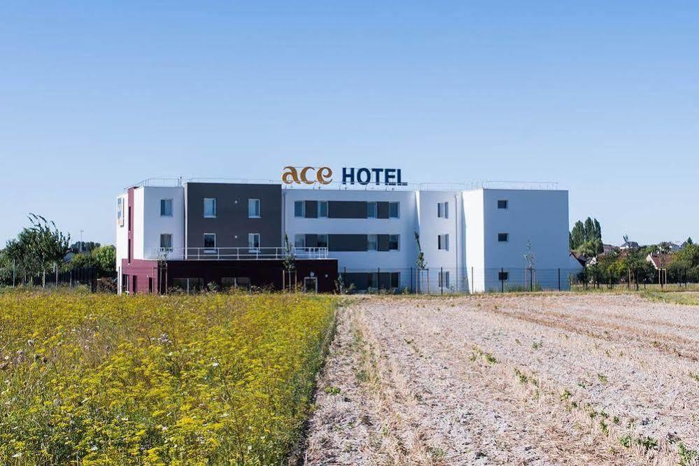Ace Hotel Troyes Saint-Andre-les-Vergers Bagian luar foto